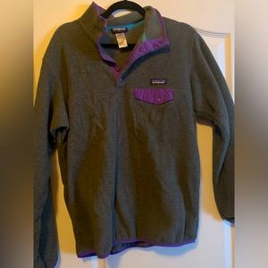 Grey Patagonia Pull over